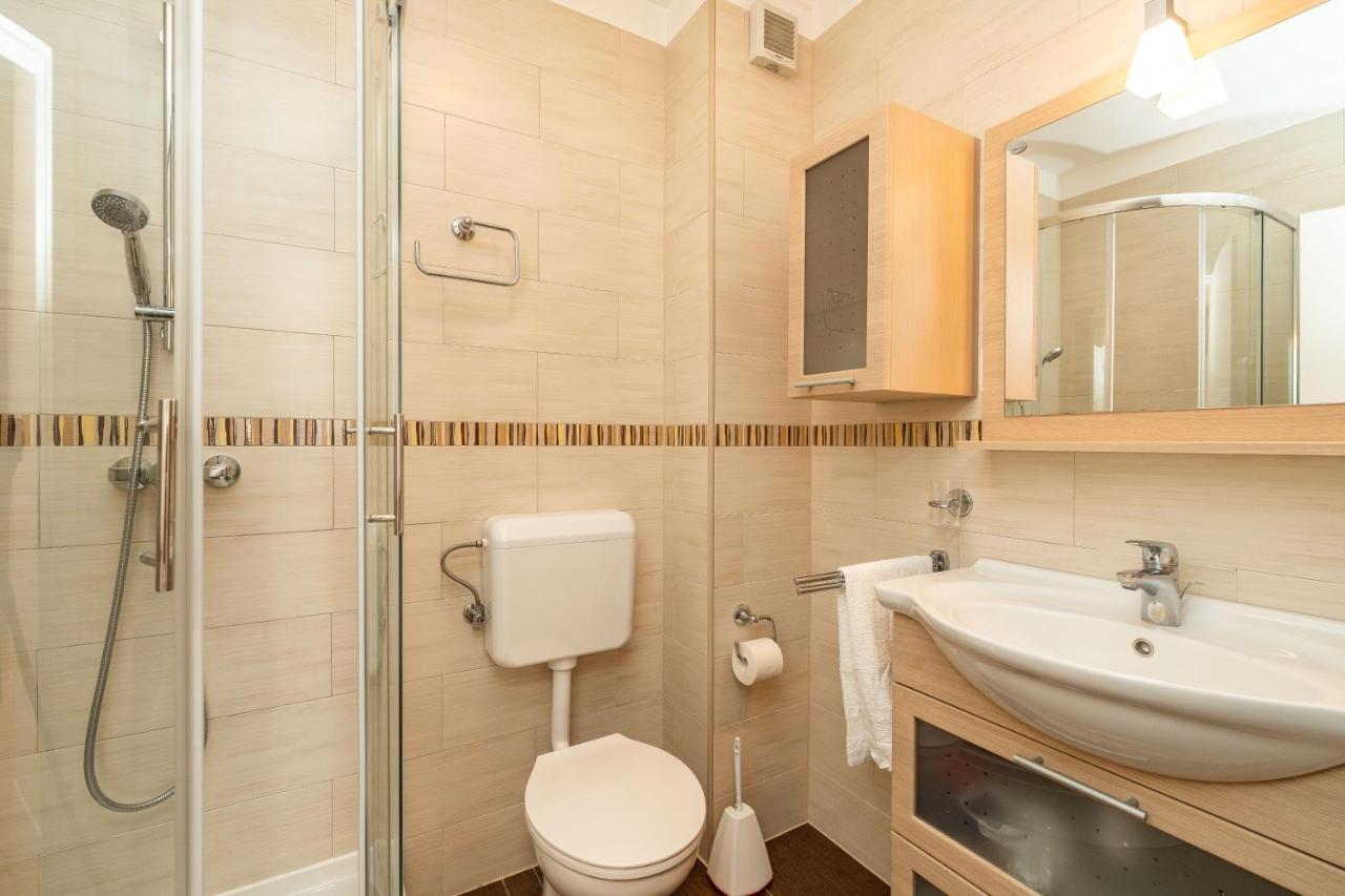 Deluxe Apartman Anita1 Zadar Exterior foto